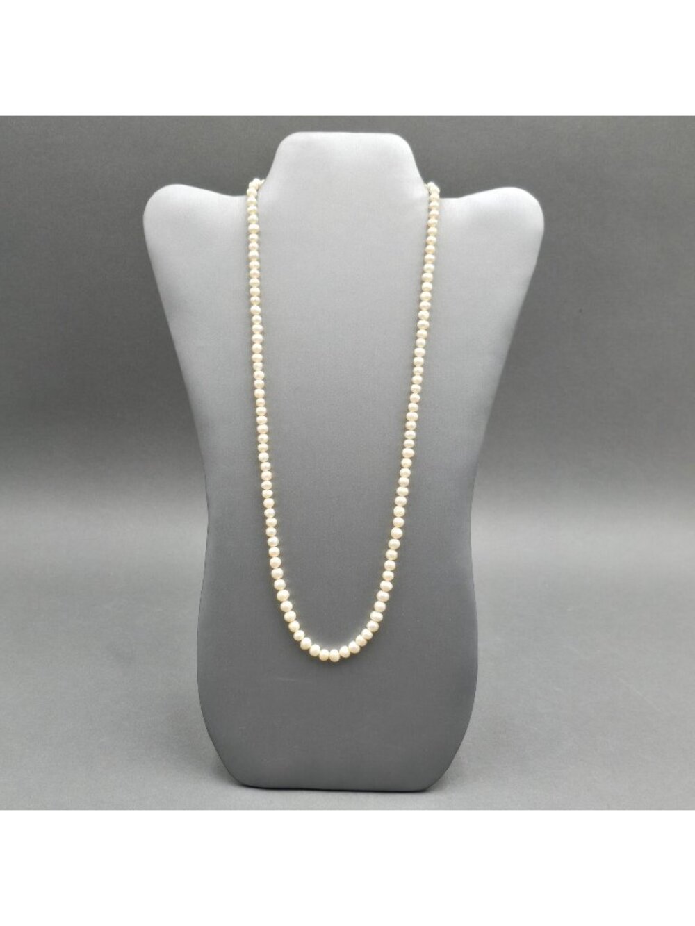 Vintage Freshwater Cultured Potato Pearl Necklace 24" Silver Tone Clasp